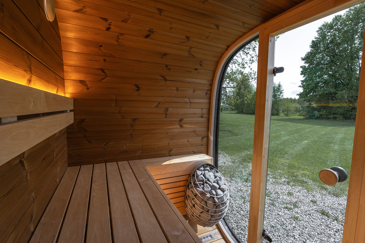 Leil® Black Cube Classic Outdoor Sauna (4 person)