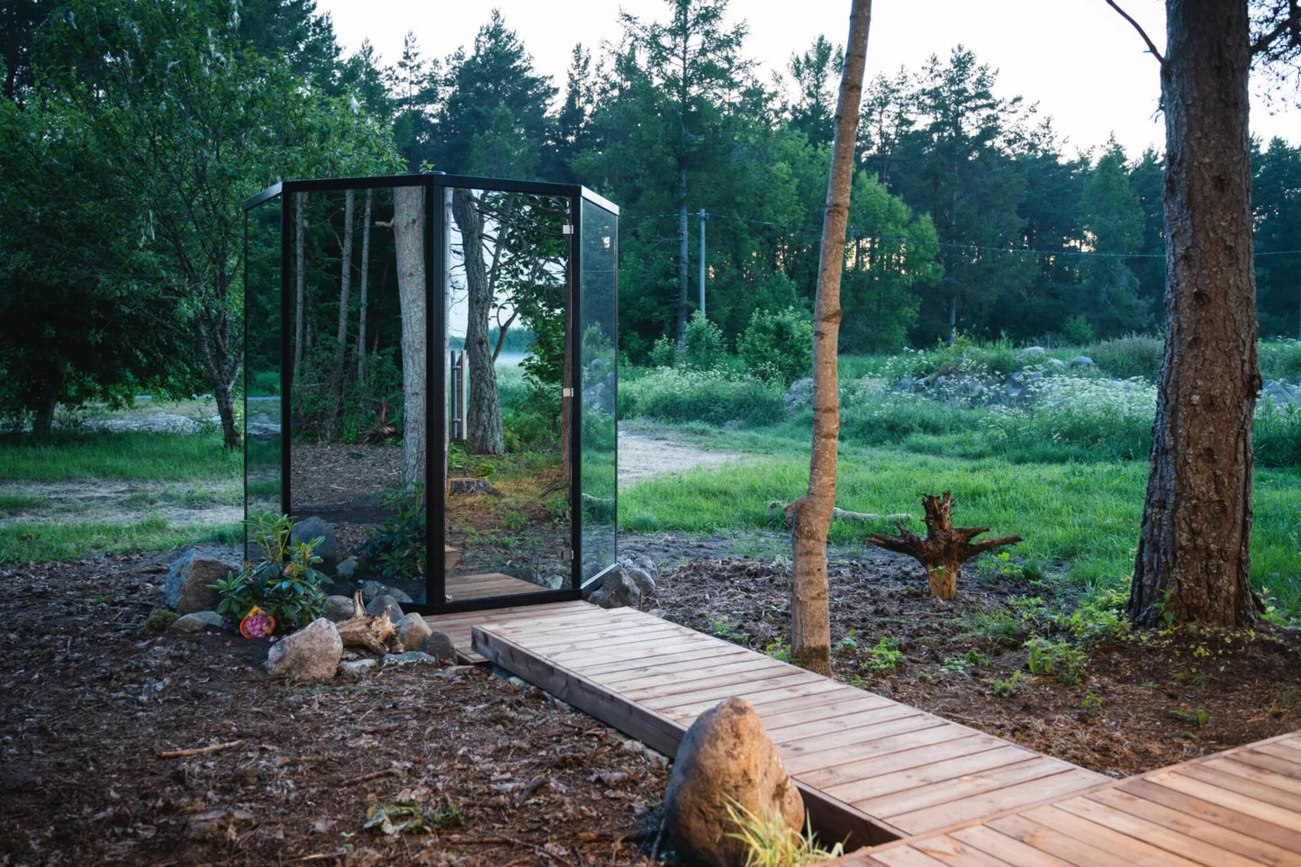 Haljas Hele Glass Single Luxury Outdoor Sauna