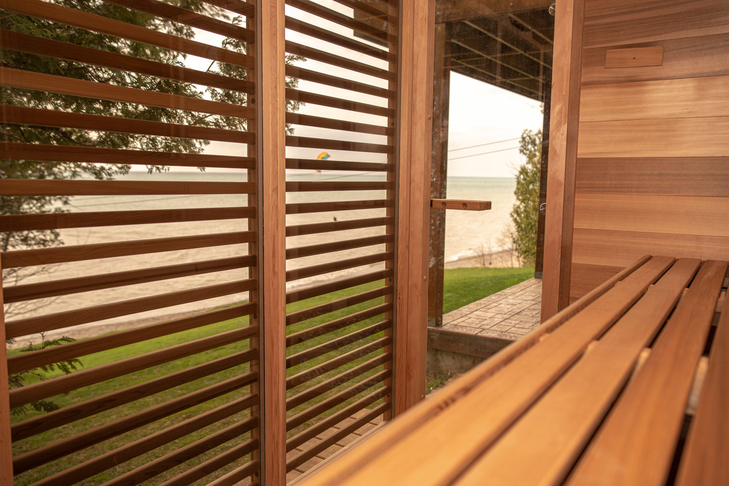 Outdoor Sauna - Pure Cube Clear Red Cedar CU580