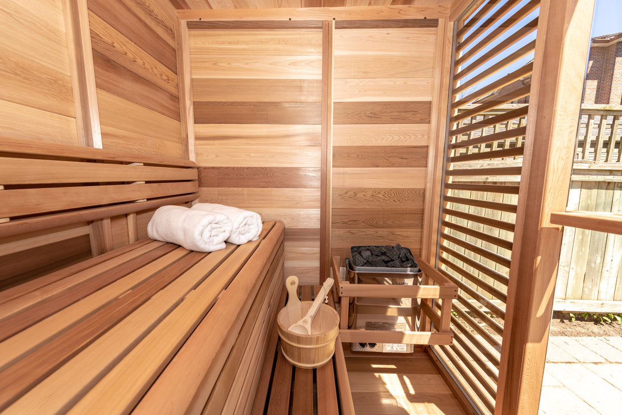 Outdoor Sauna - Pure Cube Clear Red Cedar CU570