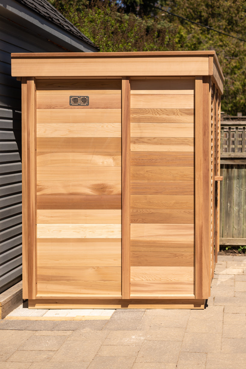 Outdoor Sauna - Pure Cube Clear Red Cedar CU570