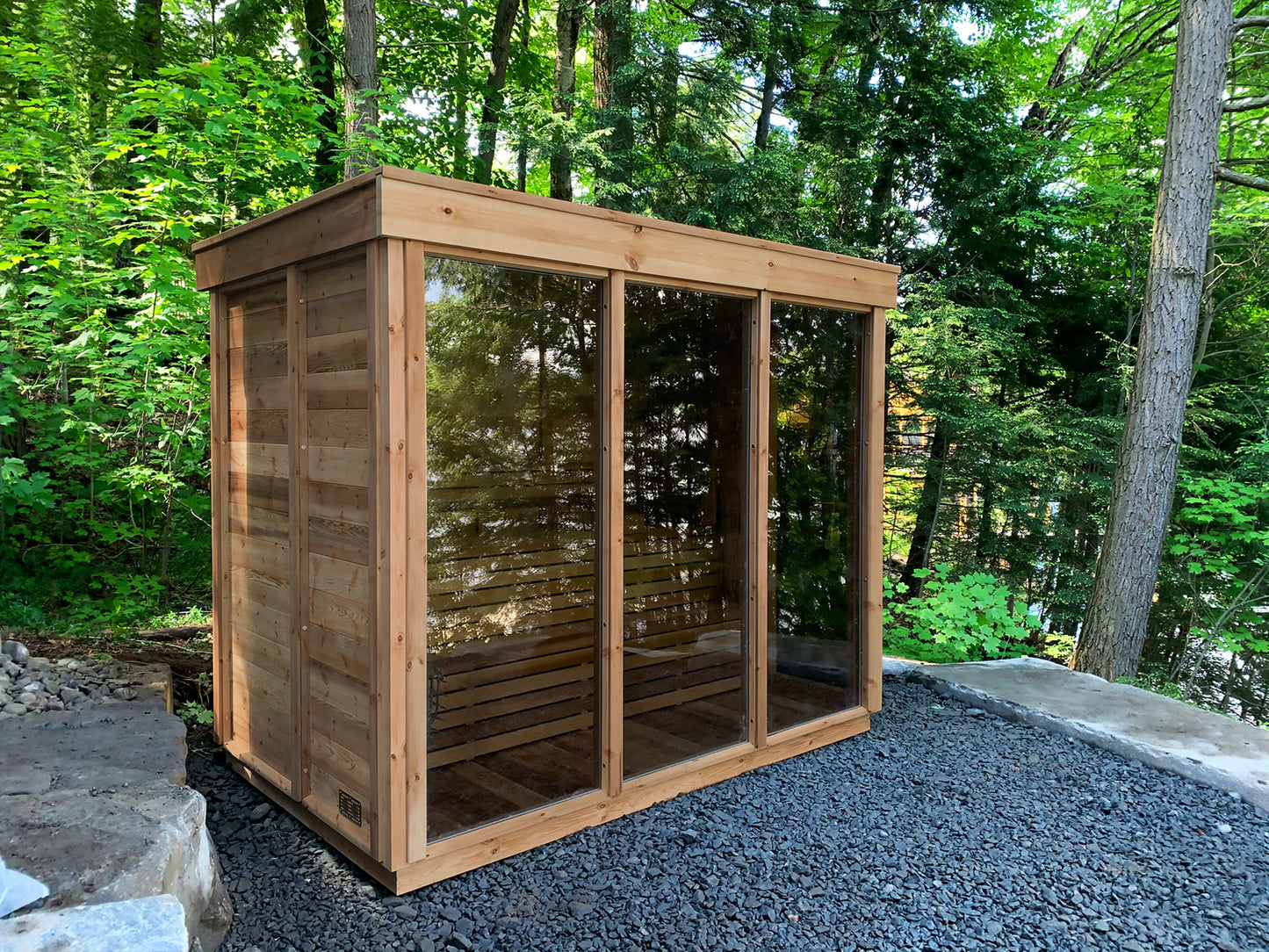 Outdoor Sauna - Pure Cube Knotty Red Cedar CU582