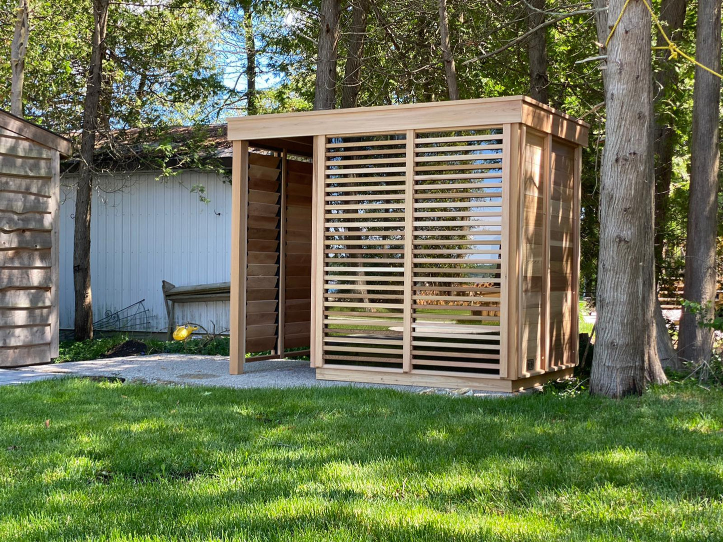Outdoor Sauna - Pure Cube Clear Red Cedar CU580D