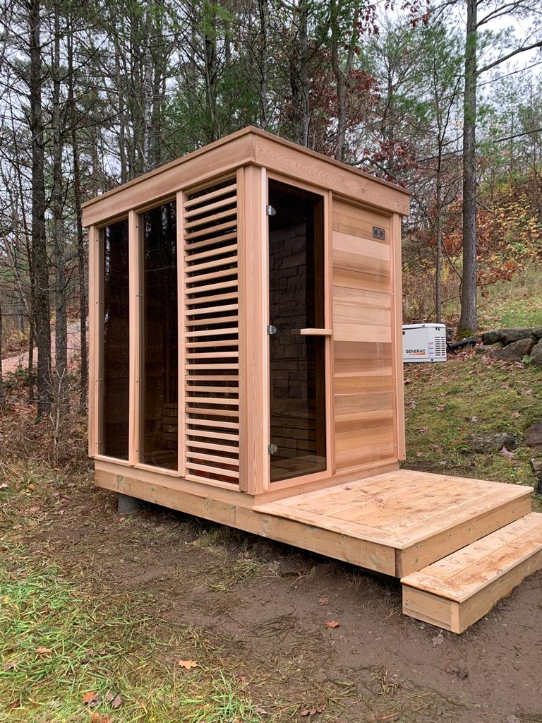 Outdoor Sauna - Pure Cube Clear Red Cedar CU570