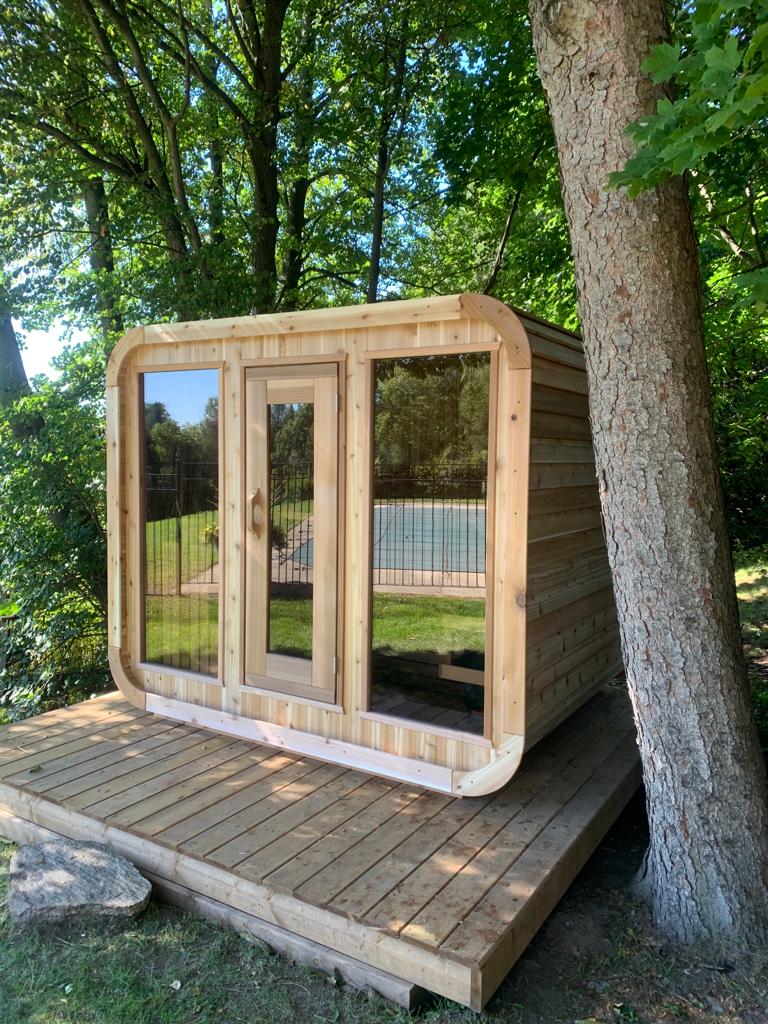 Luna Sauna - Dundalk Knotty Red Cedar