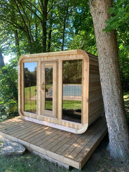 Luna Sauna - Dundalk Knotty Red Cedar