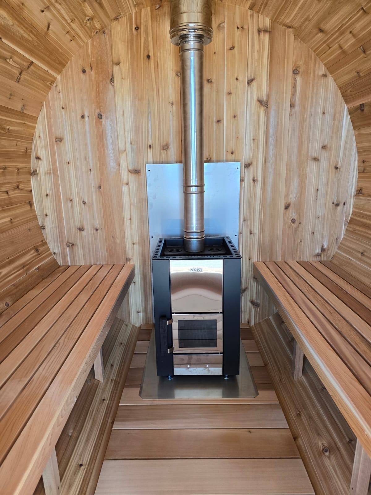 Barrel Sauna - Dundalk Knotty Red Cedar