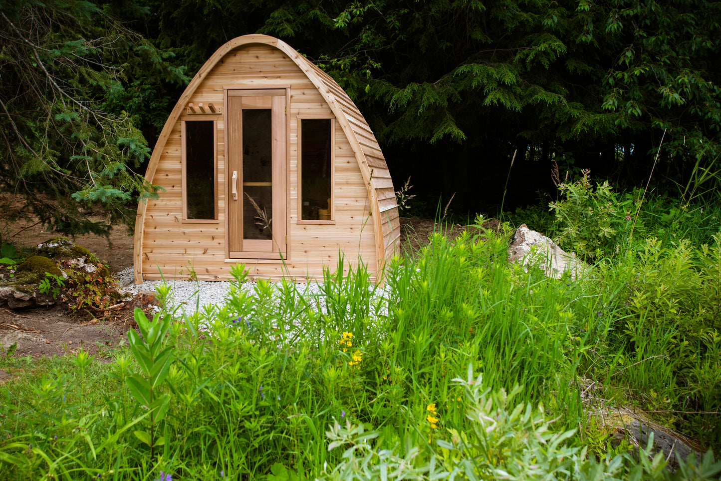 Pod Sauna - Dundalk Knotty Red Cedar